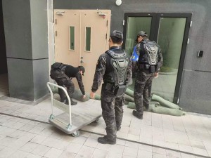 筑牢防汛安全防线 锤炼应急实战能力 —— 温州国泰保安服务有限公司开展夏季防汛专项演练